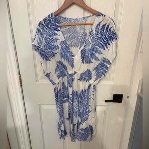 Cupshe Blue and White Tropical Print Dress